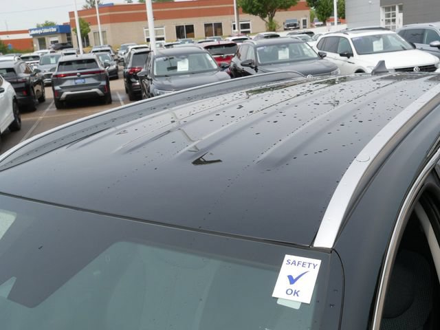 Used 2021 Hyundai Santa Fe Blue w/ Cargo Package AWD/4WD image 11