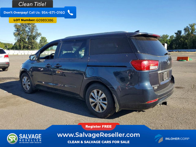 Used 2015 Kia Sedona LX w/ LX Convenience Package FWD image 3