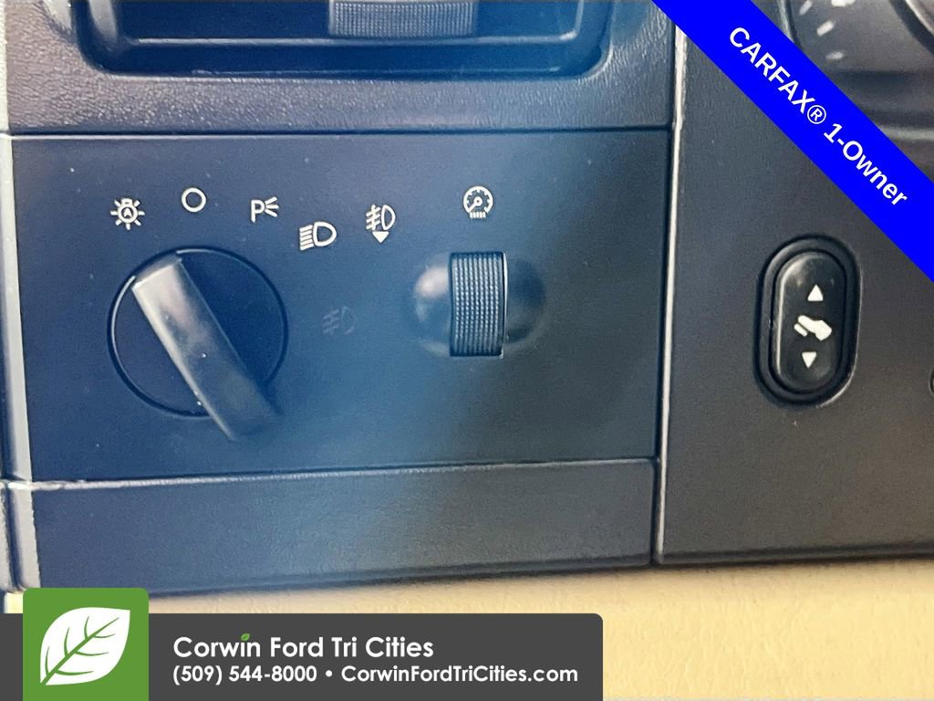 Used 2005 Ford F250 XLT AWD/4WD image 18
