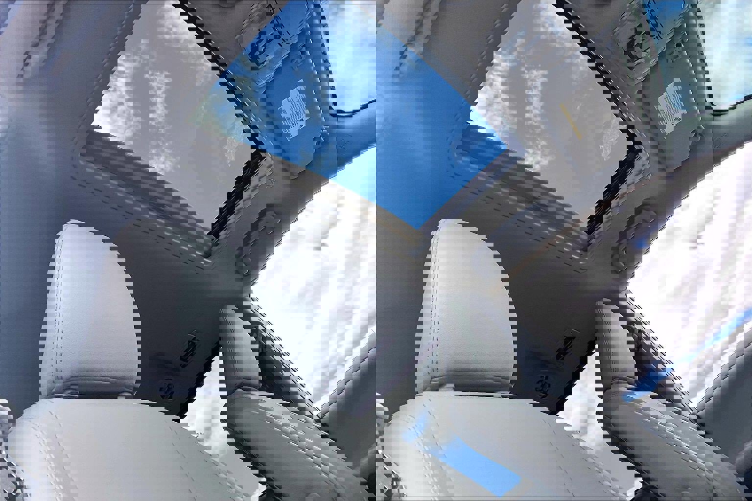 Used 2019 Toyota Sienna XLE image 27