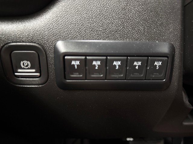 Used 2021 Chevrolet Silverado 2500 W/T w/ WT Convenience Package AWD/4WD image 23