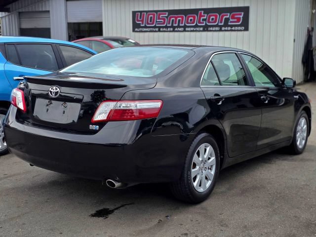 Used 2009 Toyota Camry XSE FWD image 4