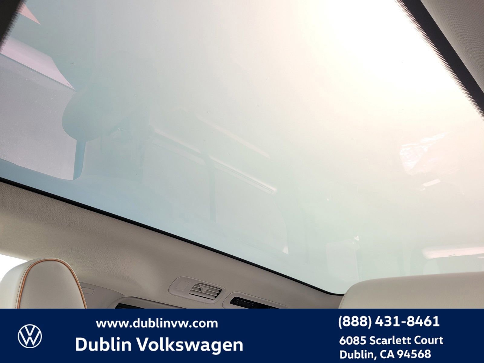 New 2025 Volkswagen ID. Buzz 1st Edition image 15