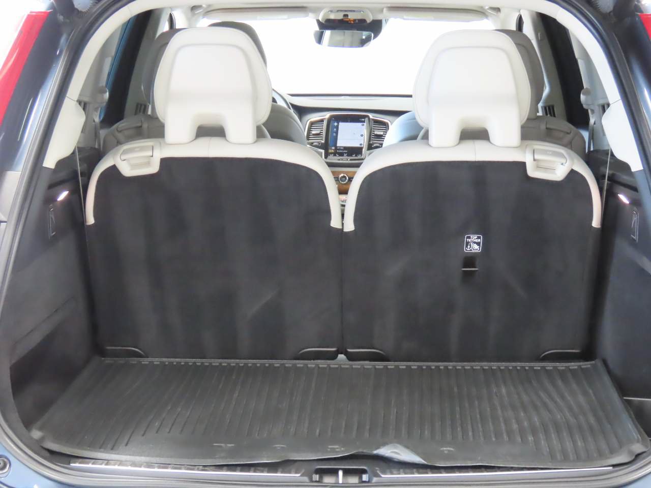 Used 2021 Volvo XC90 T8 Inscription Expression w/ Advanced Package AWD/4WD image 18