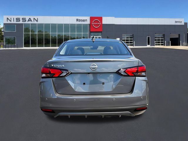 Used 2025 Nissan Versa SV w/ Trunk Package FWD image 22