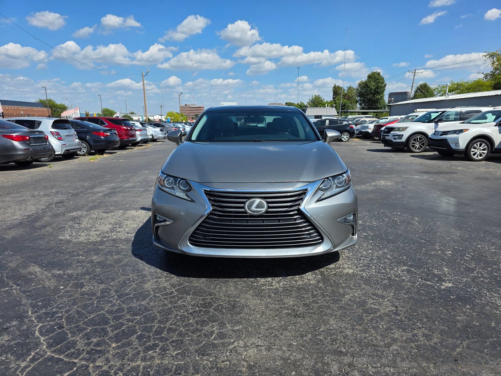 Used 2018 Lexus ES 350 w/ Ultra Luxury Package FWD image 31