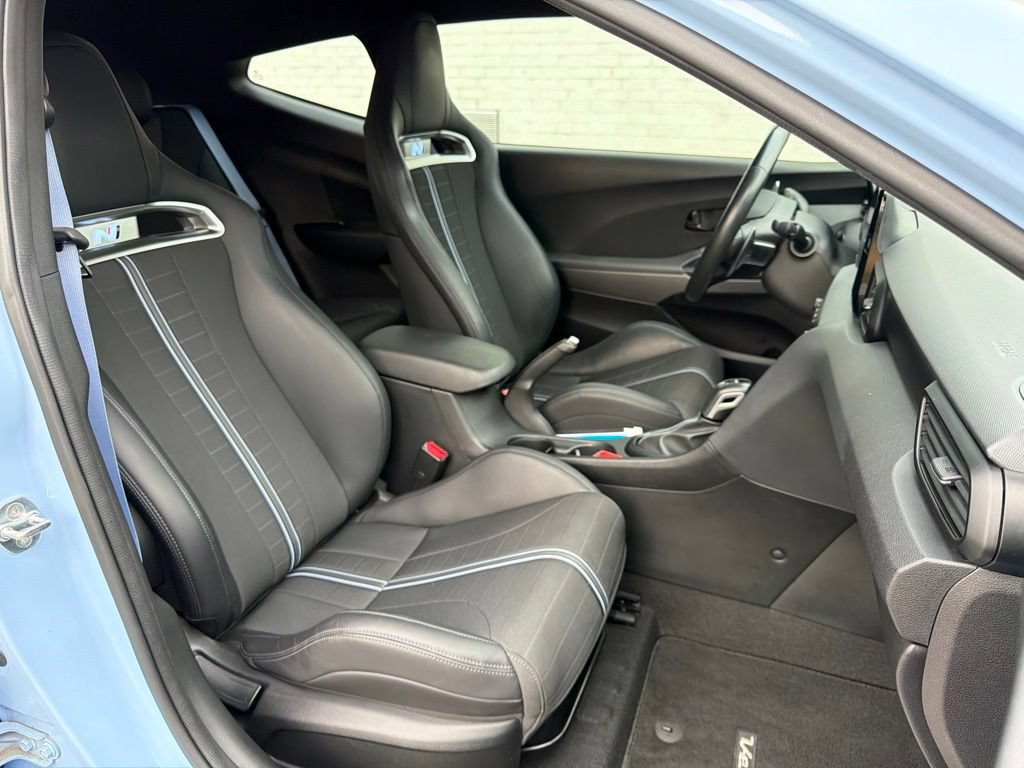Used 2022 Hyundai Veloster N FWD image 13