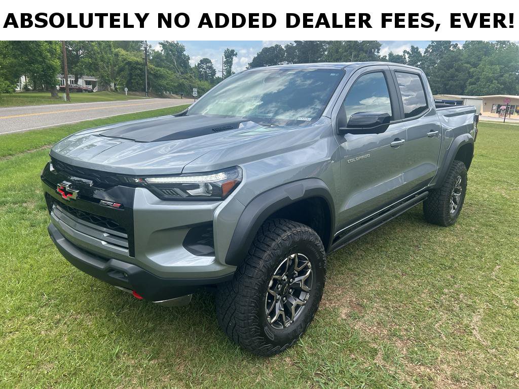 Used 2025 Chevrolet Colorado ZR2 w/ Technology Package AWD/4WD video 2