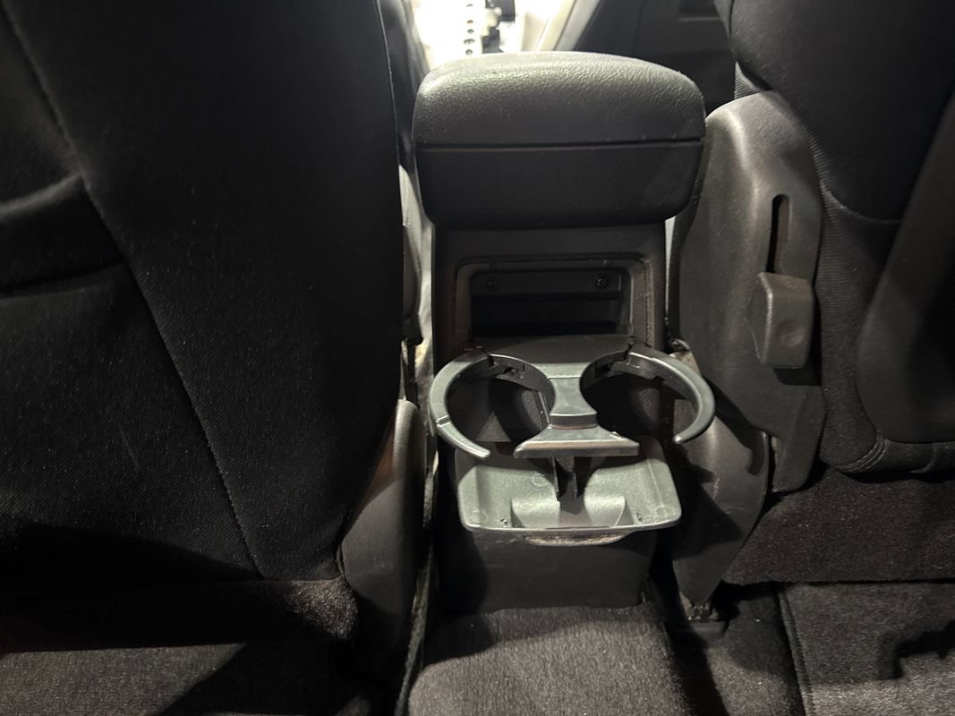 Used 2010 Pontiac Vibe AWD w/ Sun And Sound Package image 97