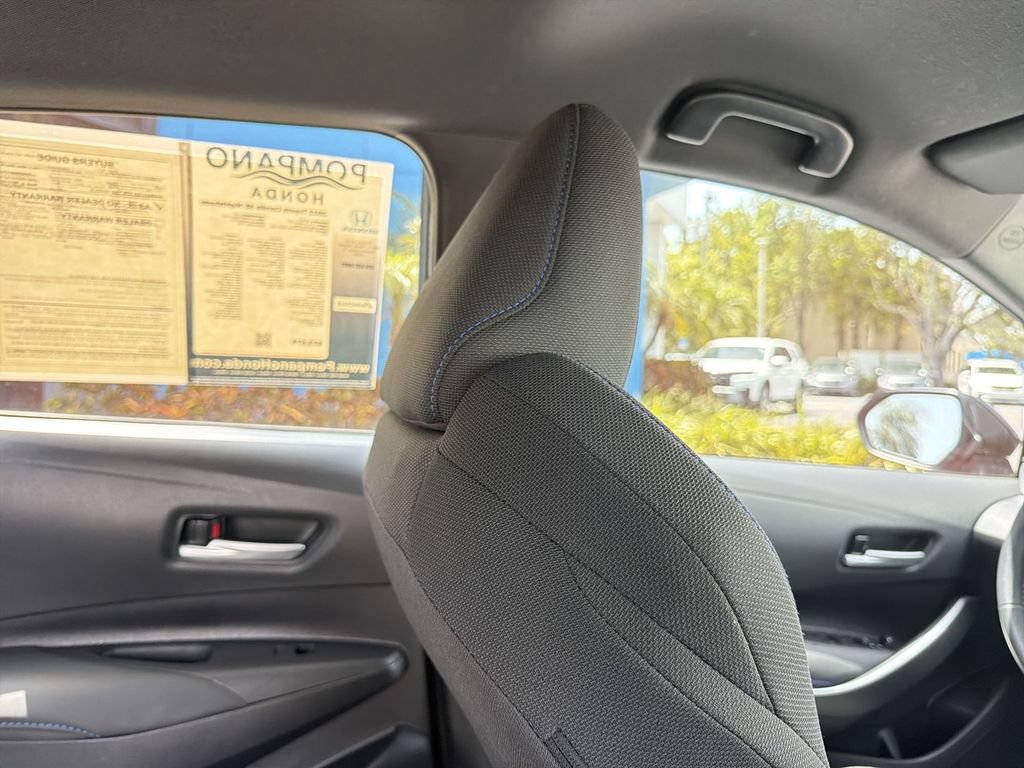 Used 2022 Toyota Corolla SE FWD image 16