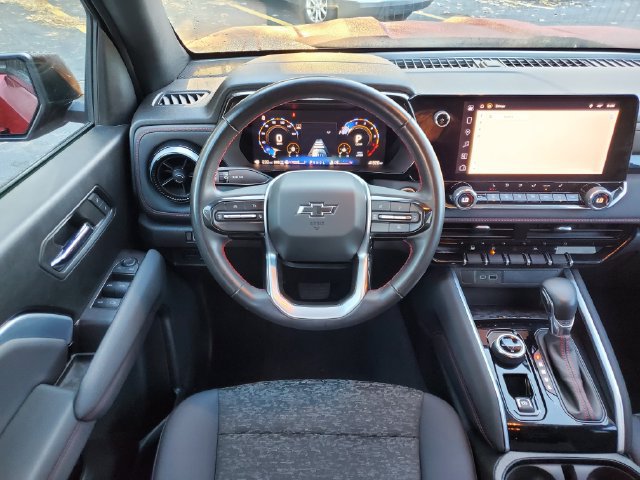 Certified 2024 Chevrolet Colorado Z71 w/ Z71 Convenience Package 2 AWD/4WD image 17