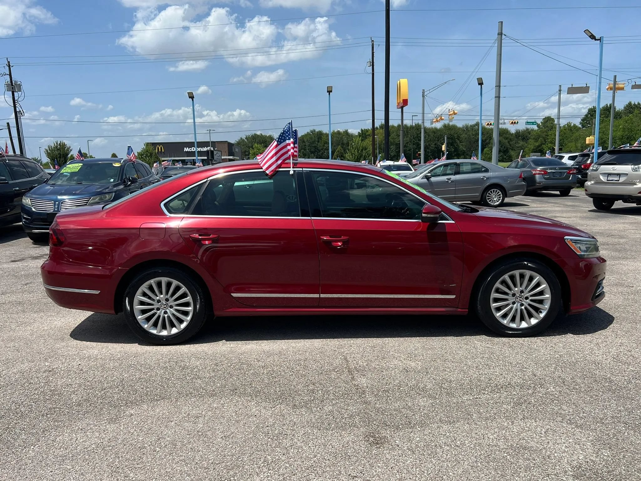 Used 2017 Volkswagen Passat 1.8T SE FWD image 5