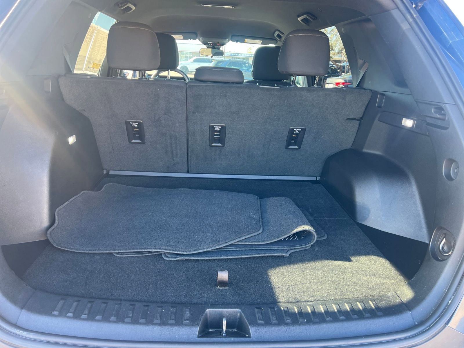 Used 2025 Chevrolet Equinox LT image 31