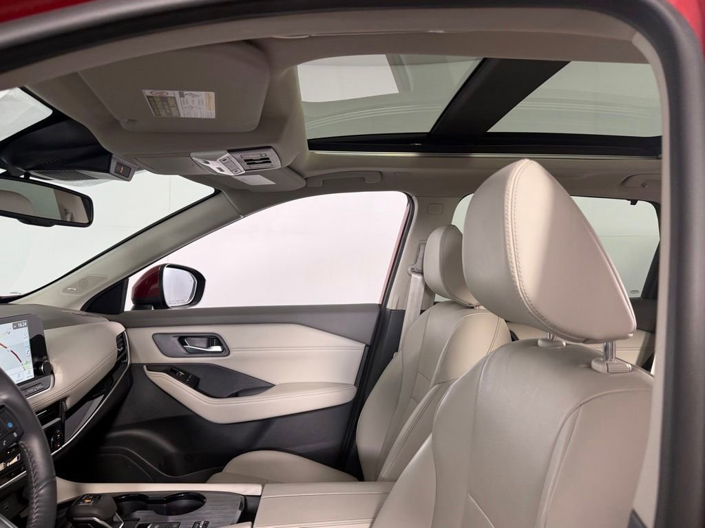 Used 2023 Nissan Rogue SL w/ SL Premium Package FWD image 22