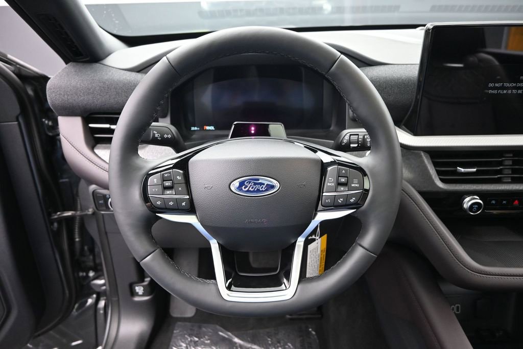 New 2027 Ford Explorer Platinum w/ LUX Leather Package AWD/4WD image 12