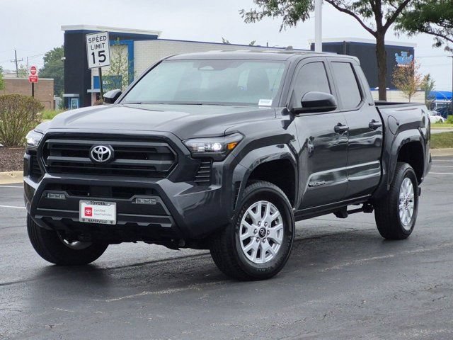 Certified 2025 Toyota Tacoma SR5 AWD/4WD image 2