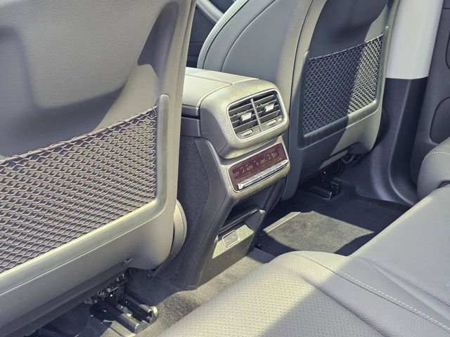 New 2026 Mercedes-Benz GLS 450 4MATIC image 26