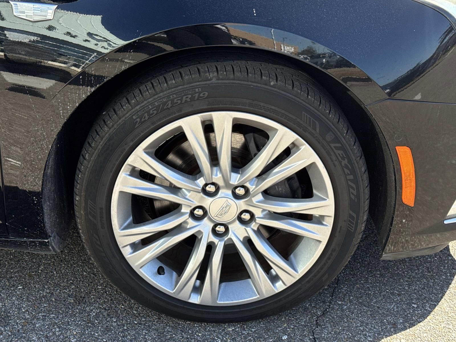 Used 2019 Cadillac XTS Luxury image 4