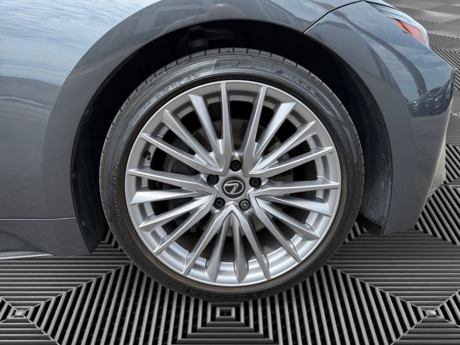 Used 2025 Lexus IS 300 w/ Premium Package image 9