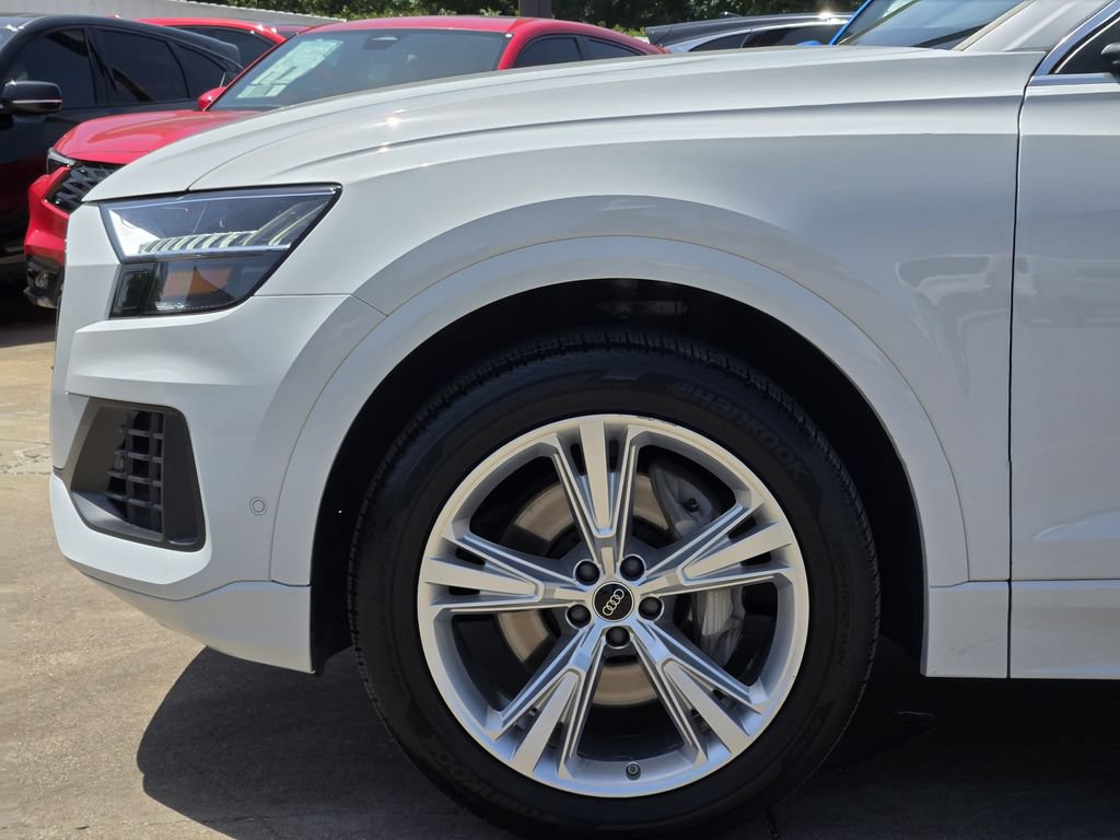 Certified 2023 Audi Q8 Premium Plus w/ Premium Plus Package AWD/4WD image 13