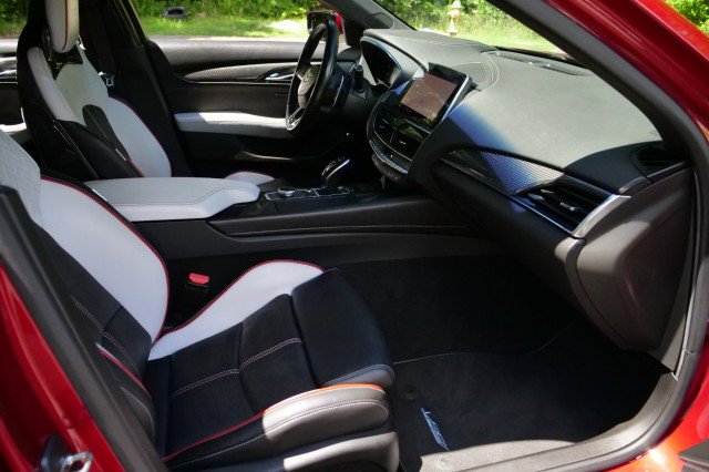 Used 2022 Cadillac CT5 V Blackwing w/ Carbon Fiber Package 2 RWD image 44
