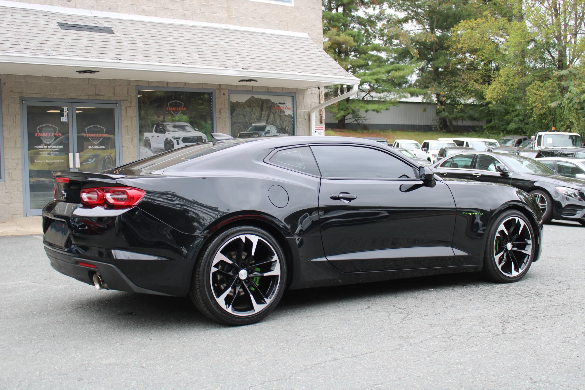 Used 2023 Chevrolet Camaro LT RWD image 4