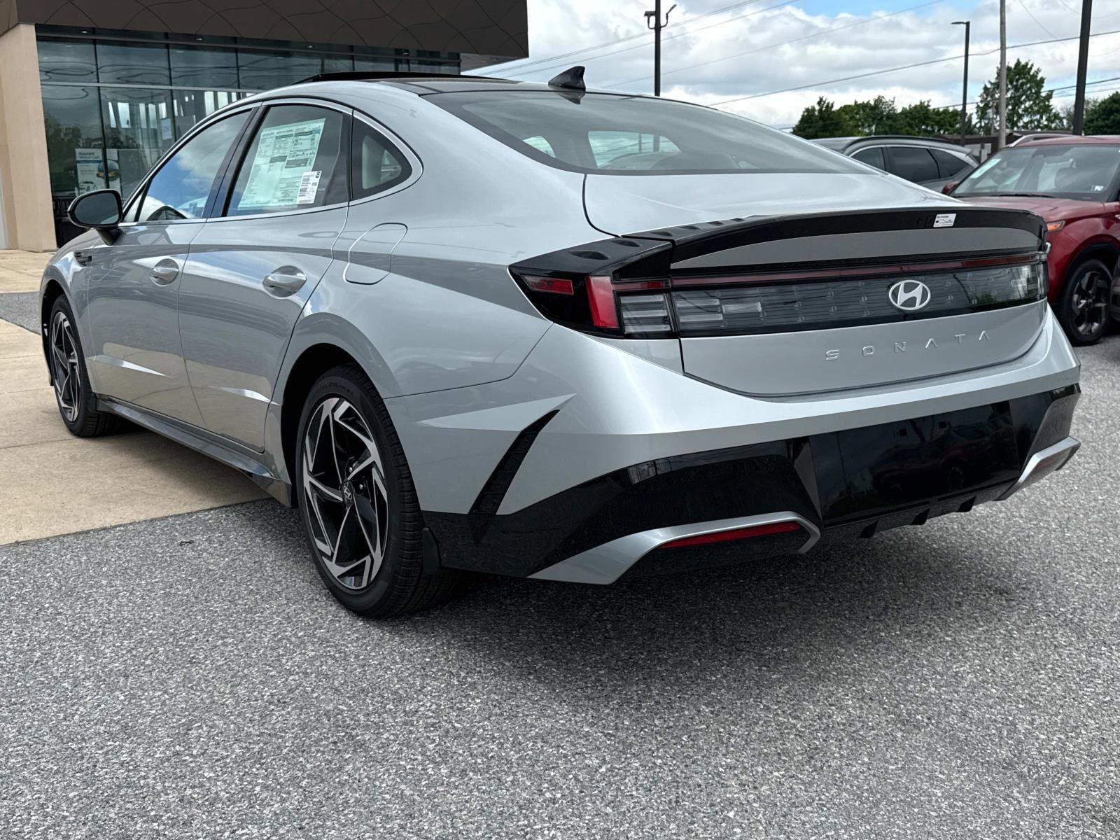 New 2025 Hyundai Sonata SEL image 16