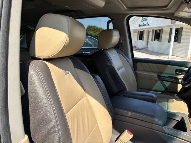 Used 2015 Nissan Armada Platinum w/ Platinum Reserve Package AWD/4WD image 30