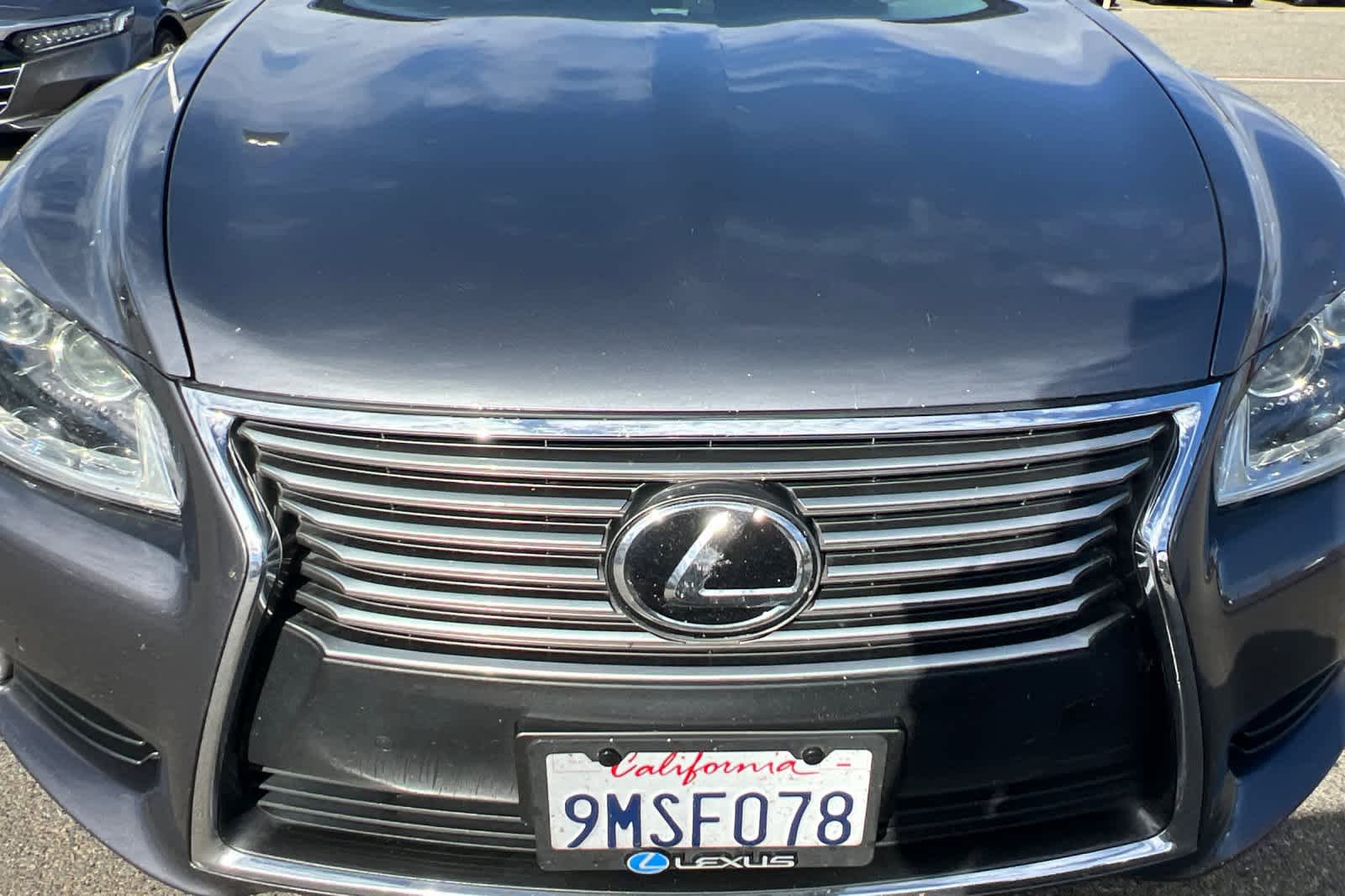 Used 2014 Lexus LS 460 w/ Comfort Package RWD image 12