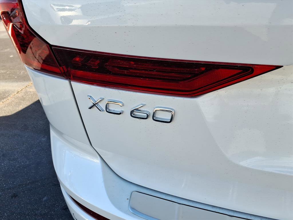 New 2026 Volvo XC60 B5 Ultra w/ Protection Package Premier image 5