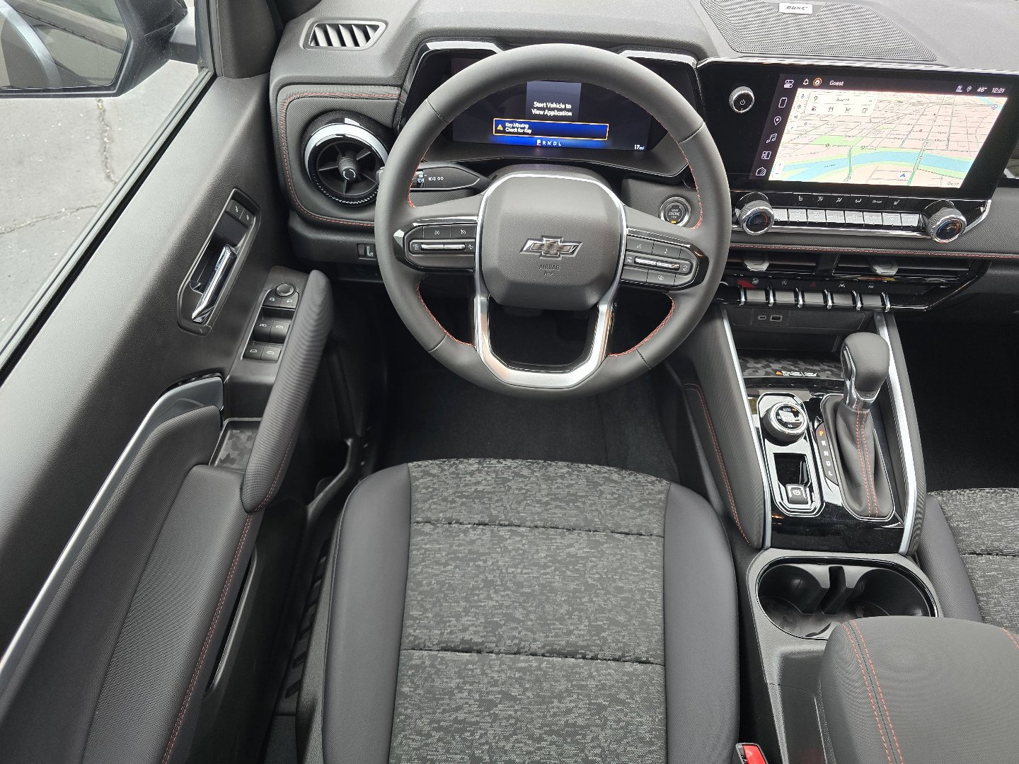 New 2025 Chevrolet Colorado Z71 w/ Midnight Edition image 14