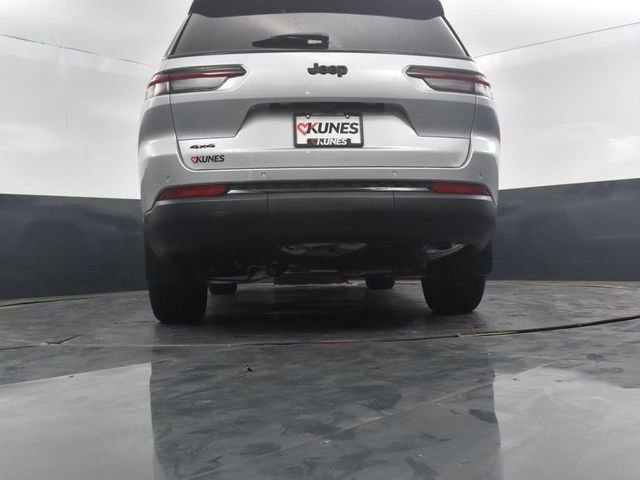 New 2025 Jeep Grand Cherokee L Altitude image 46