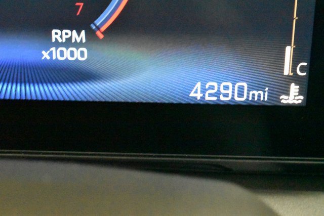 Used 2025 Chevrolet Trax ACTIV w/ Driver Confidence Package image 23