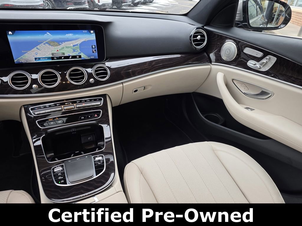 Certified 2022 Mercedes-Benz E 450 4MATIC Sedan image 19