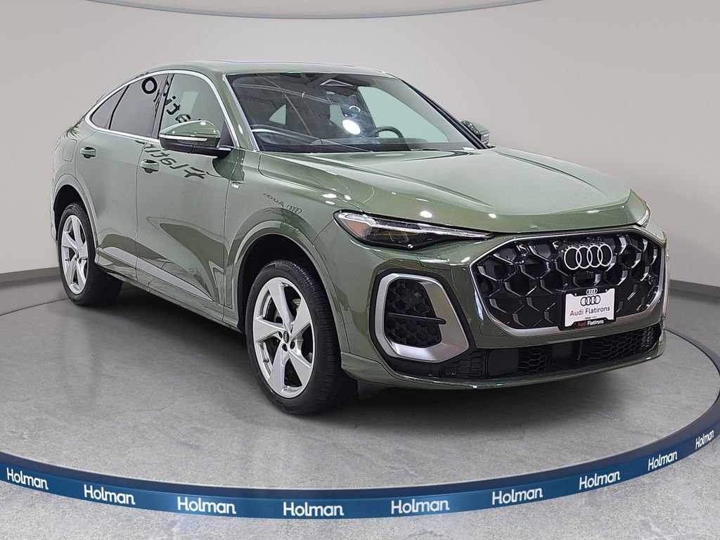 Used 2025 Audi Q5 Premium Plus w/ Premium Plus image 4