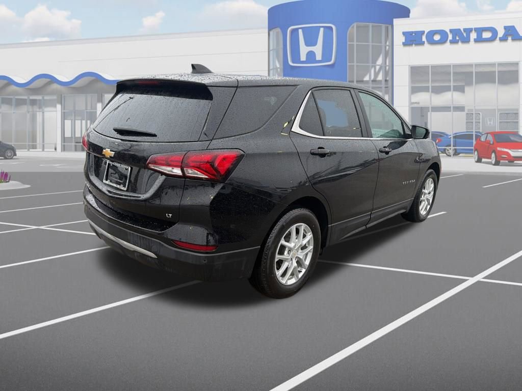 Used 2024 Chevrolet Equinox LT image 9