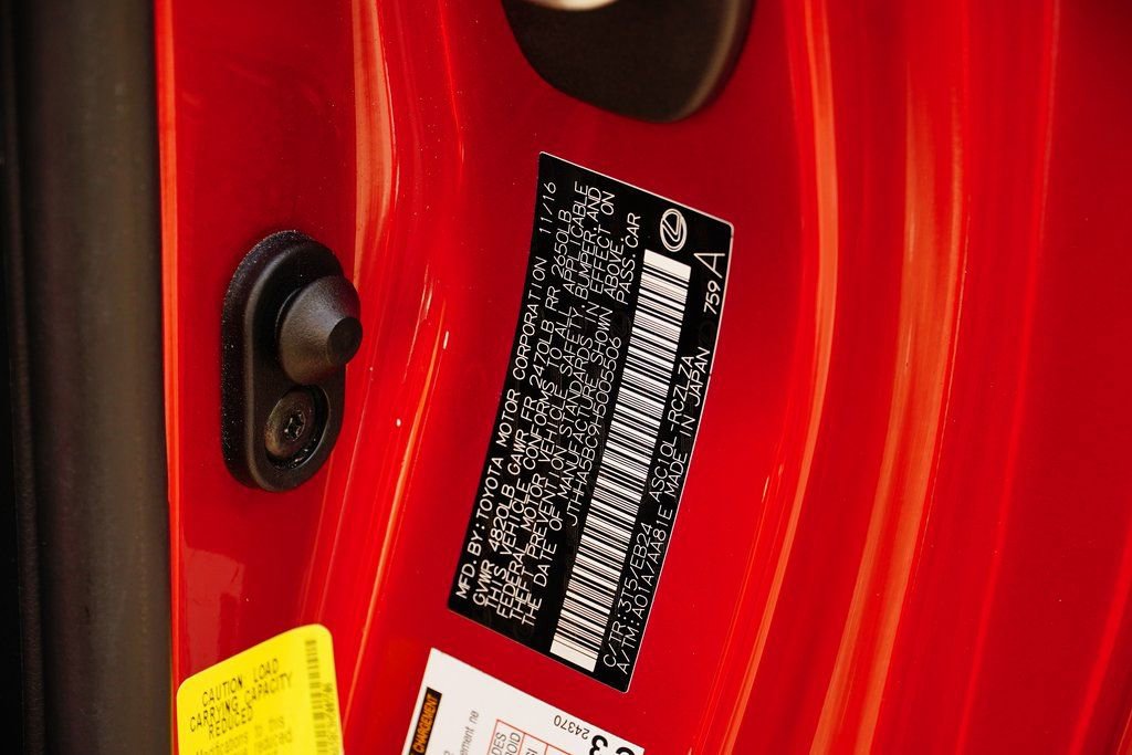 Used 2017 Lexus RC 200t image 31