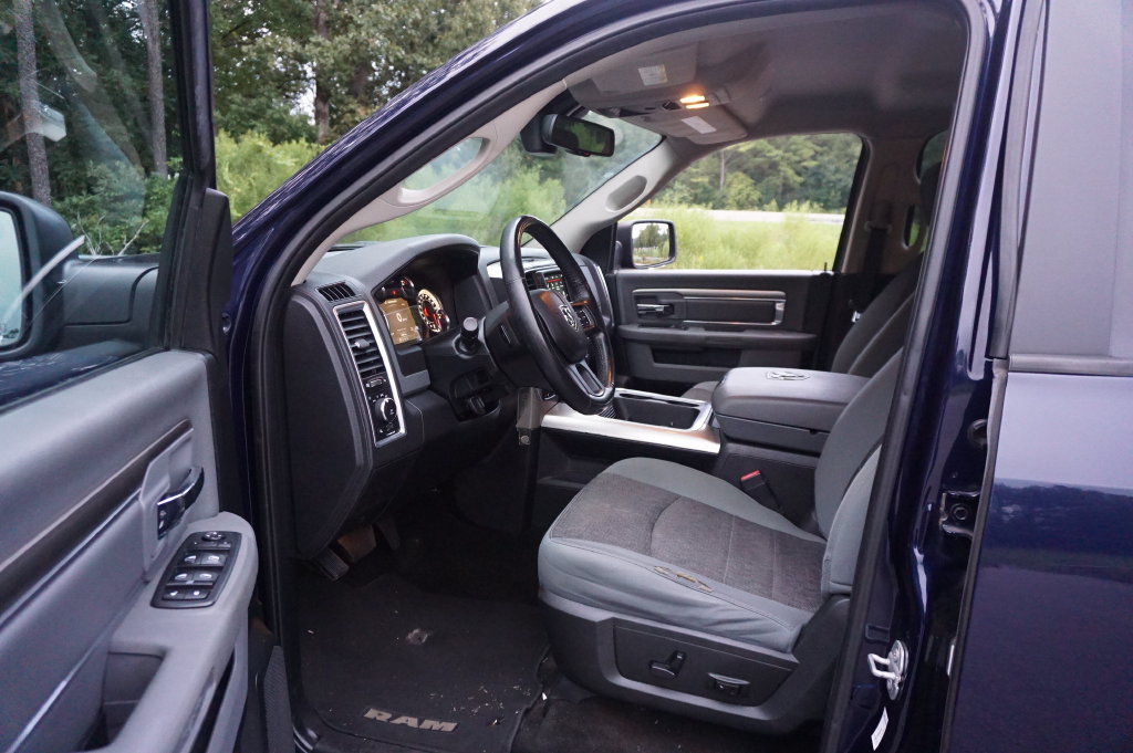 Used 2018 RAM 1500 Big Horn AWD/4WD image 2