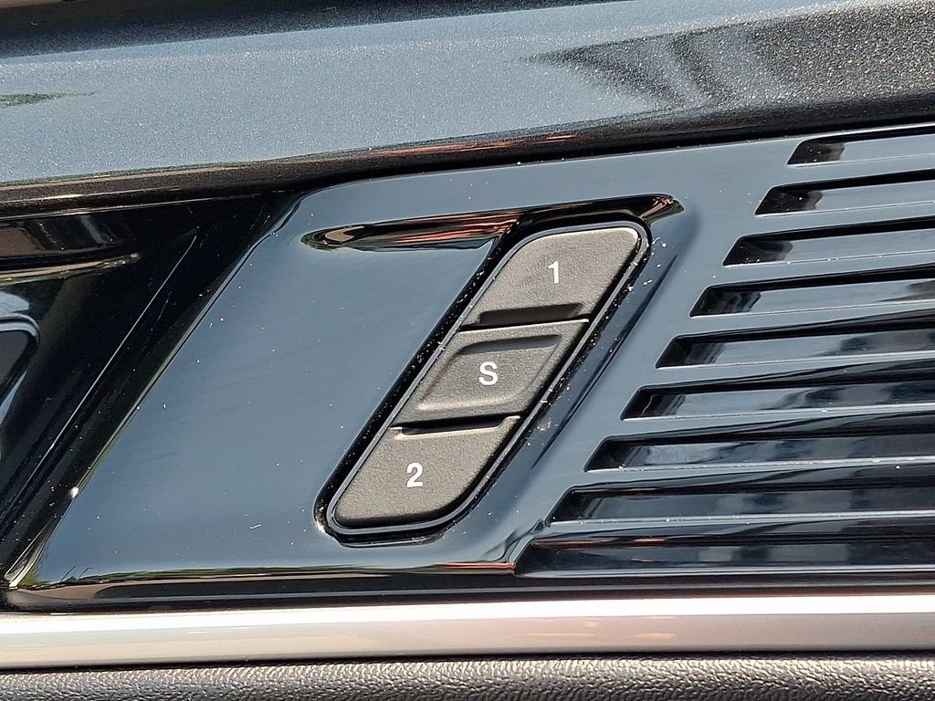 Certified 2023 Jeep Wagoneer 4WD image 23