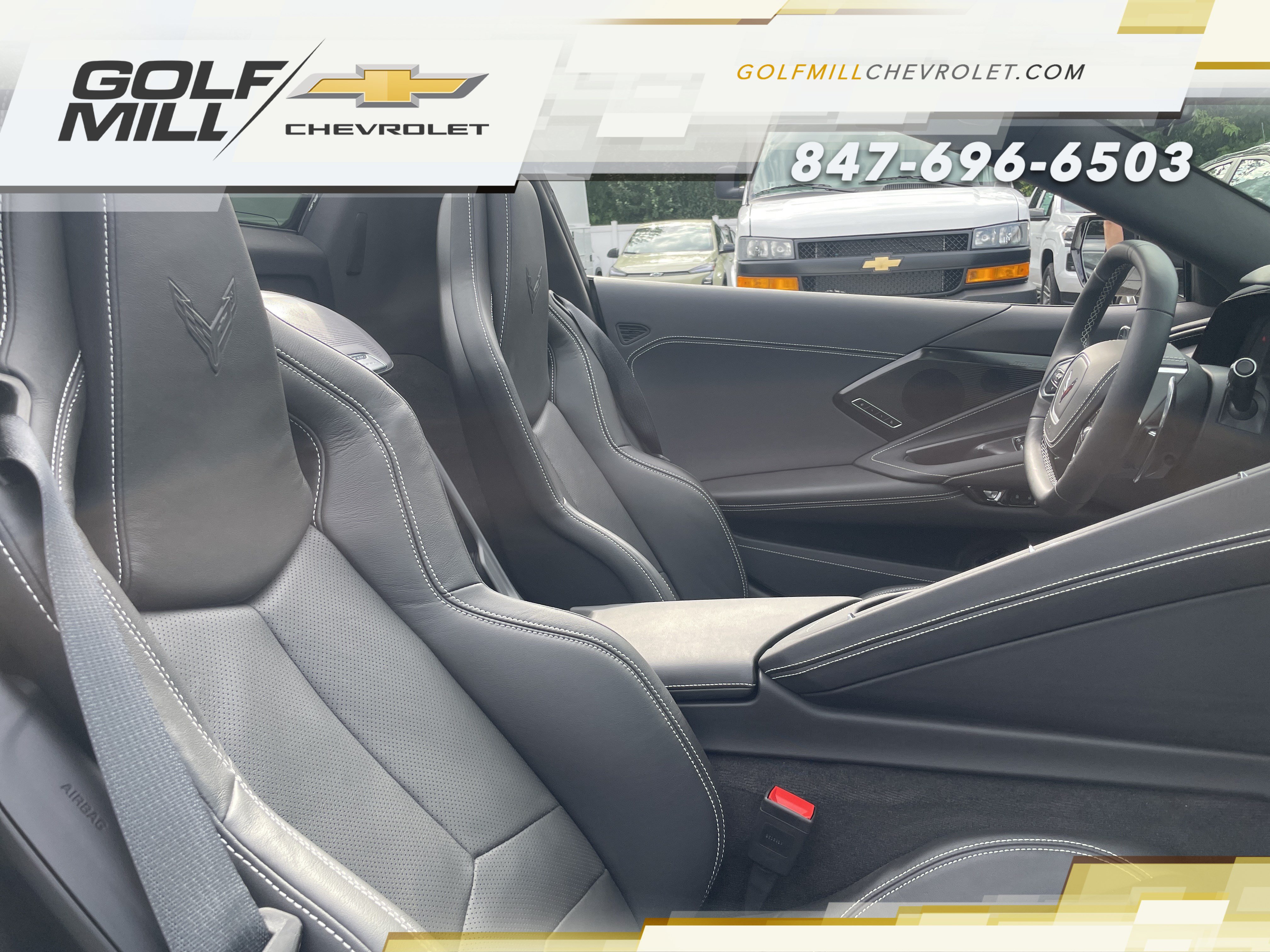 Used 2025 Chevrolet Corvette Stingray Preferred Conv w/ Stealth Interior Trim Package RWD image 27