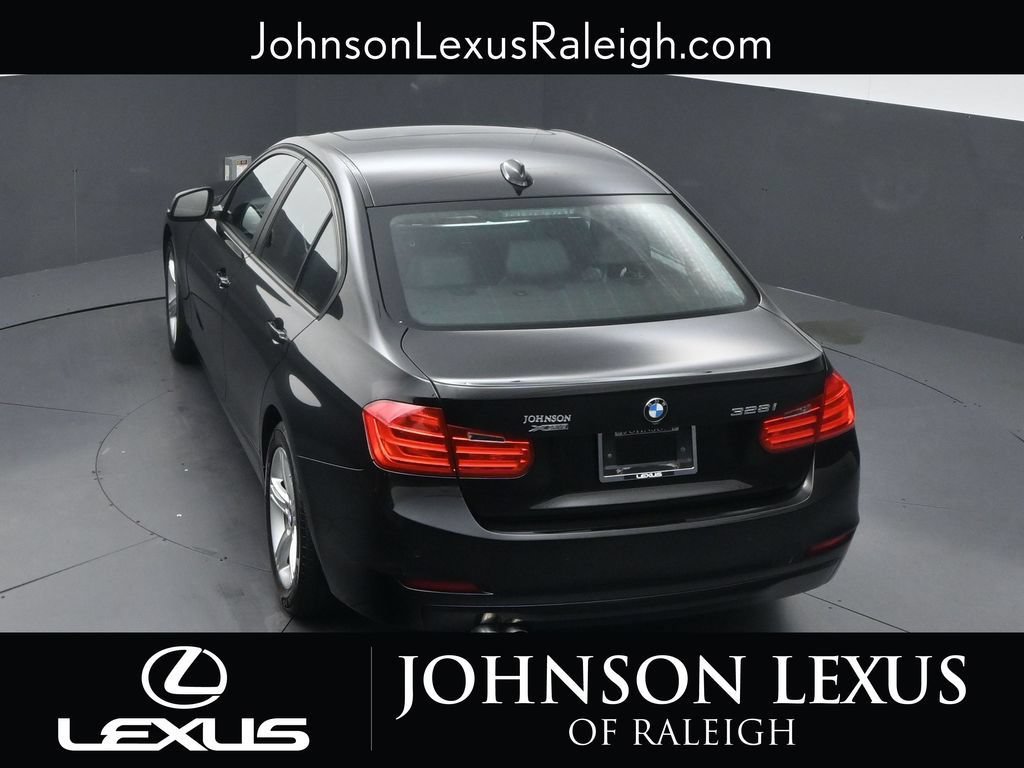 Used 2014 BMW 328i xDrive Sedan AWD/4WD image 26