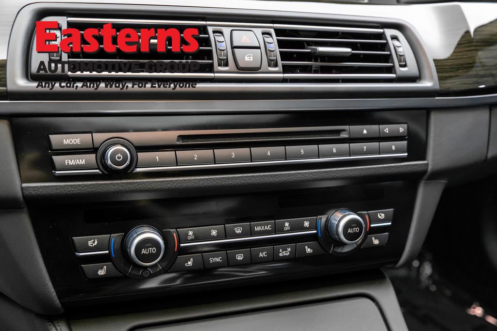 Used 2015 BMW M5 image 27