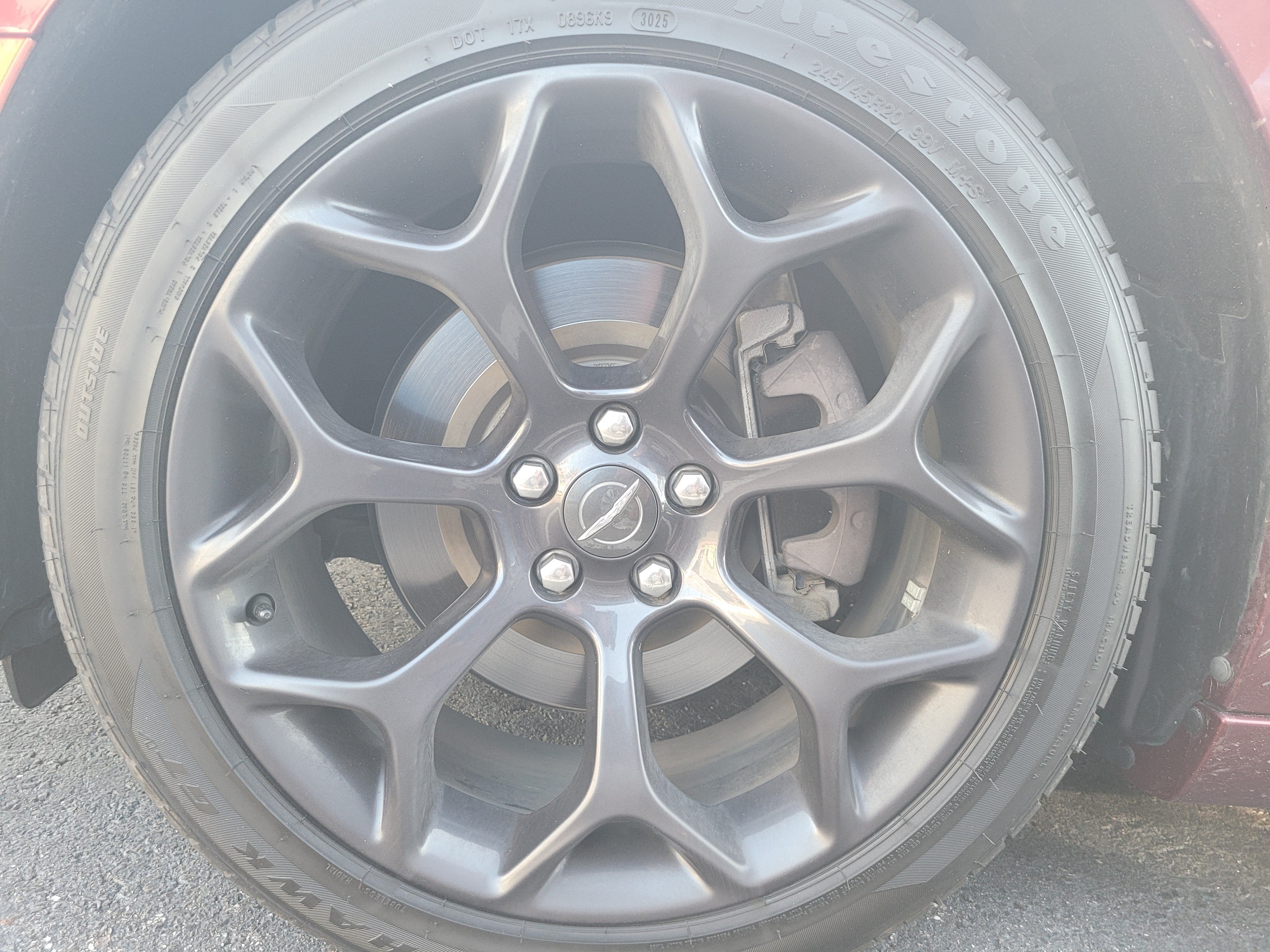 Used 2019 Chrysler 300 S w/ S Model Appearance Package RWD image 9