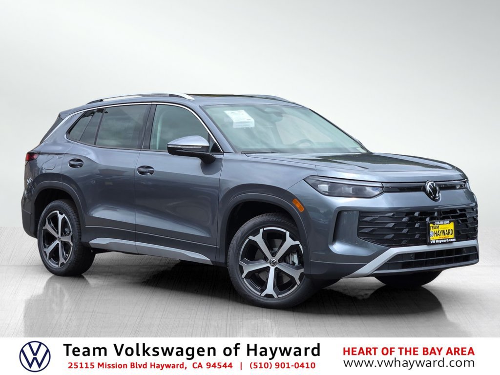 New 2026 Volkswagen Tiguan SE