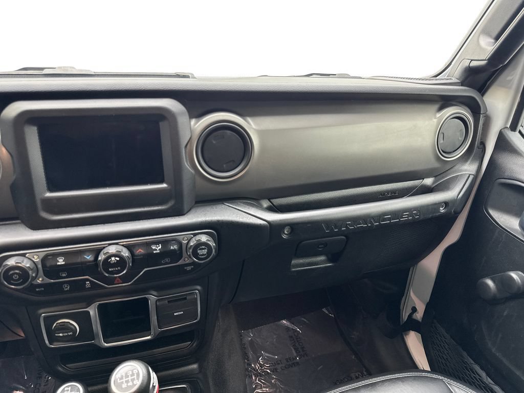 Used 2022 Jeep Wrangler Sport AWD/4WD image 48