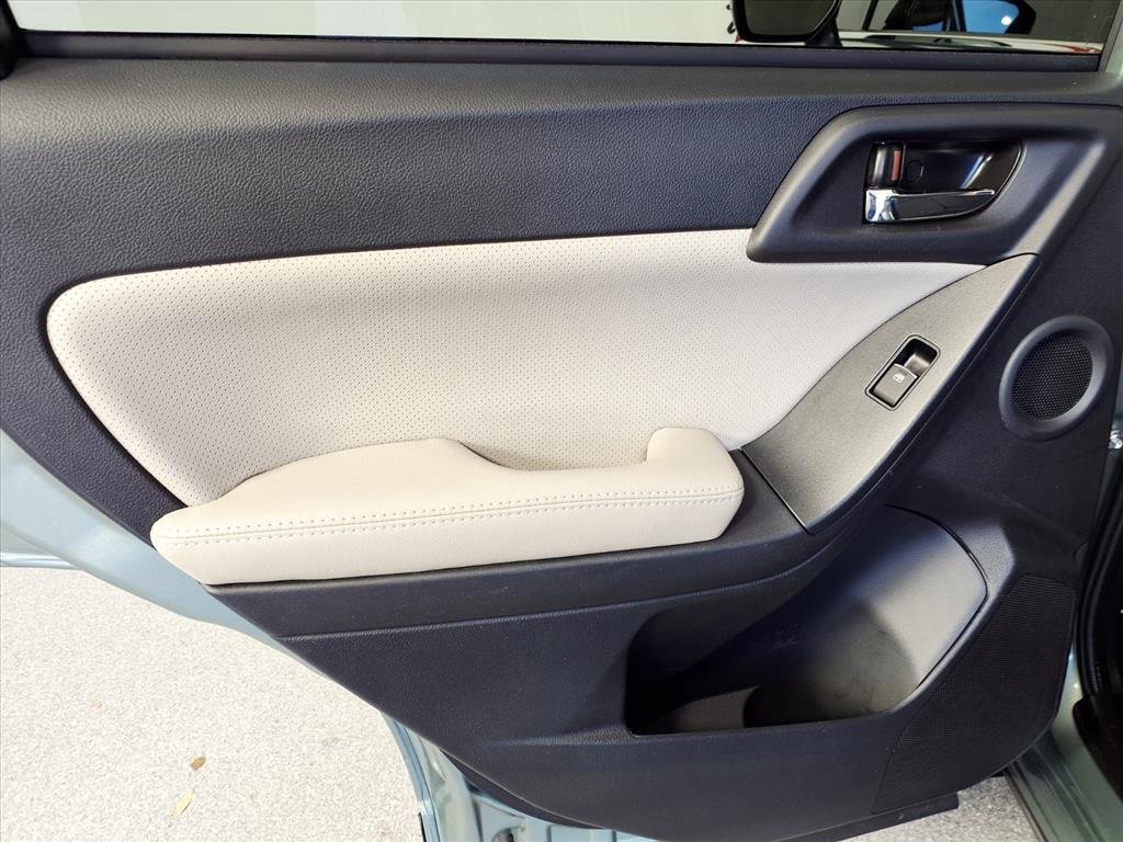 Used 2018 Subaru Forester 2.5i Limited image 11