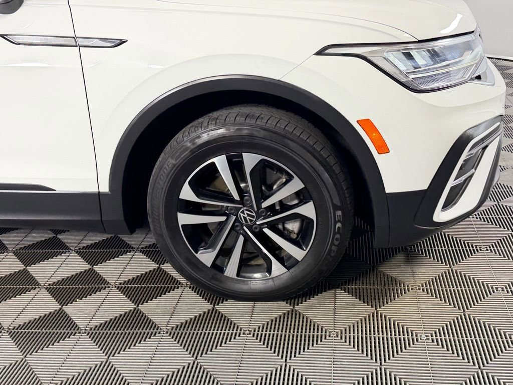 Used 2022 Volkswagen Tiguan S image 13