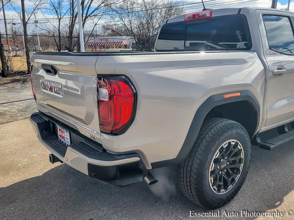 Used 2026 GMC Canyon AT4 w/ Technology Plus Package image 7