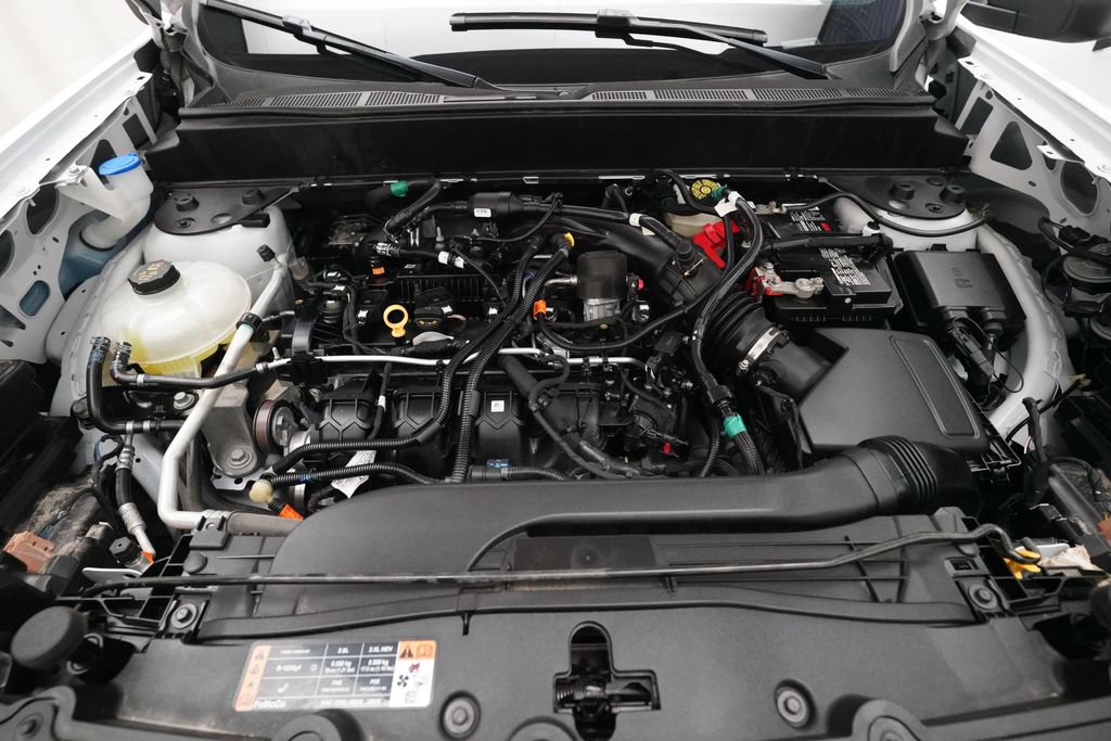 Used 2023 Ford Maverick XL w/ Equipment Group 100A Standard AWD/4WD image 3