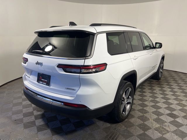 Used 2023 Jeep Grand Cherokee L Limited AWD/4WD image 8